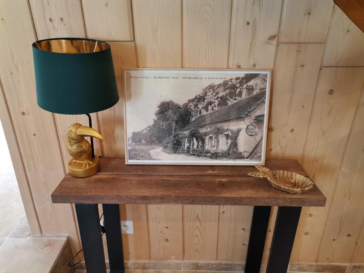 L'Alcove Des Falaises Rochefort-sur-Nenon Exterior foto